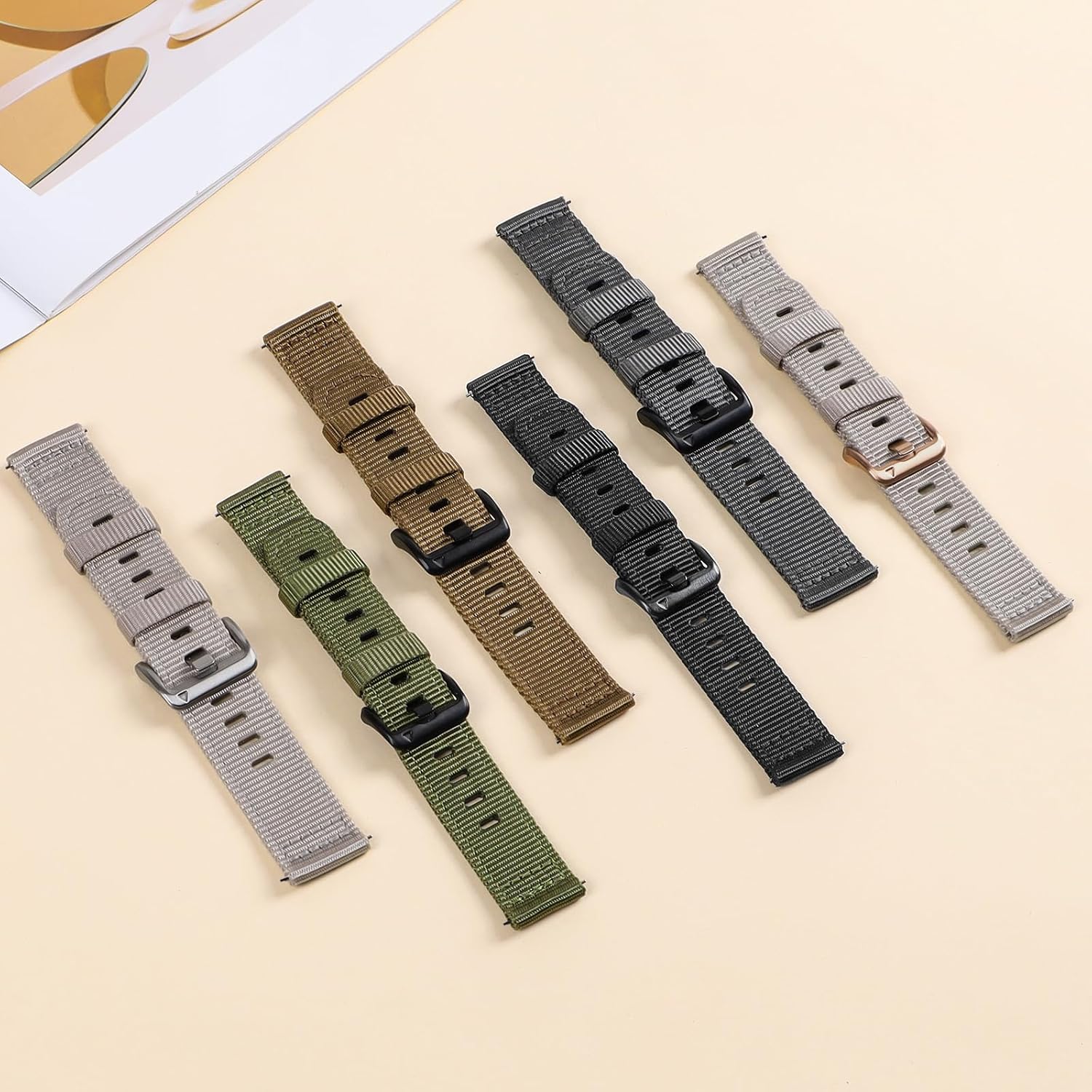 Detalle 2 de EKINGEEK 20mm Quick Release Nylon Strap for Garmin Vivoactive 5/6, Forerunner 55/165/255, Venu Sq 2 (Black + Green)