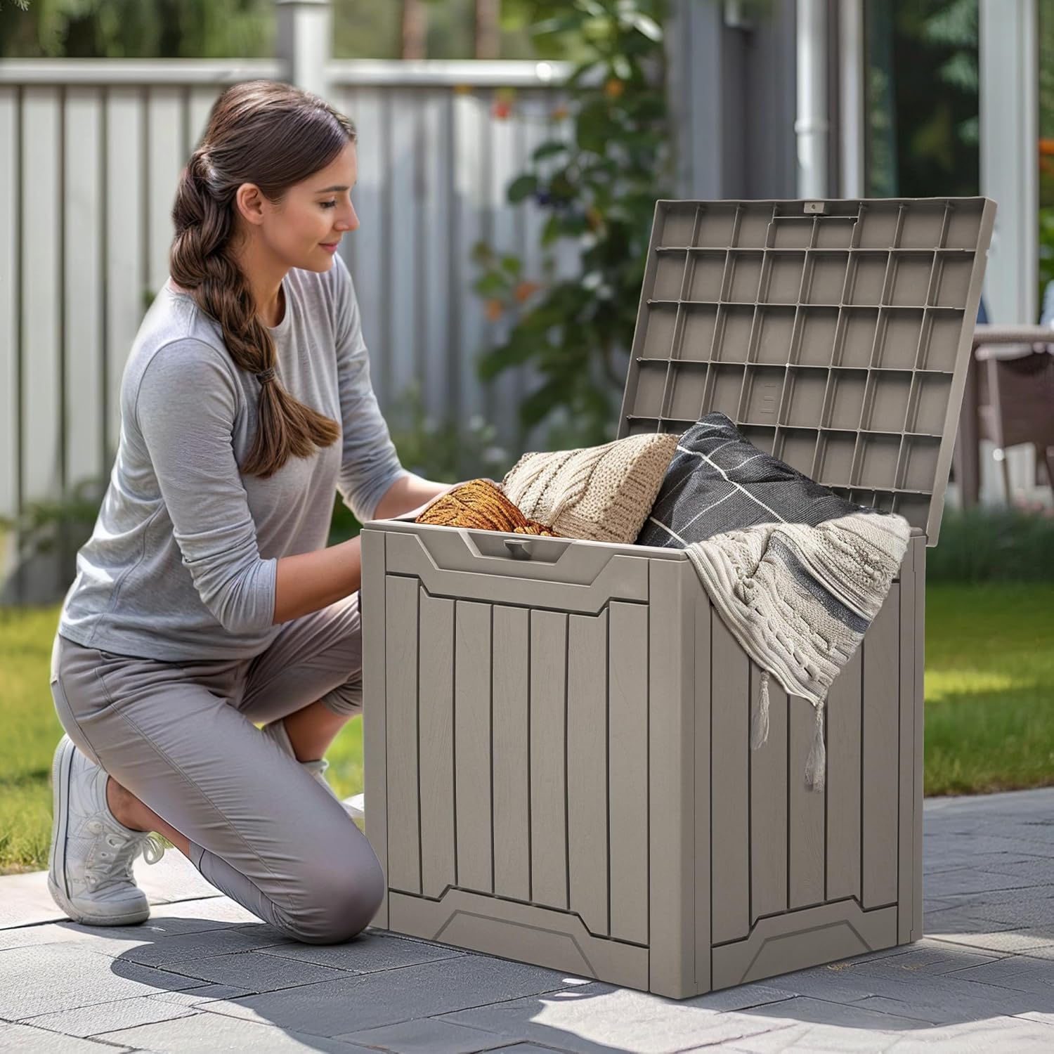 Thumbnail 3 de YITAHOME Boîte de rangement d’extérieur en résine 100 L, verrouillable, marron clair