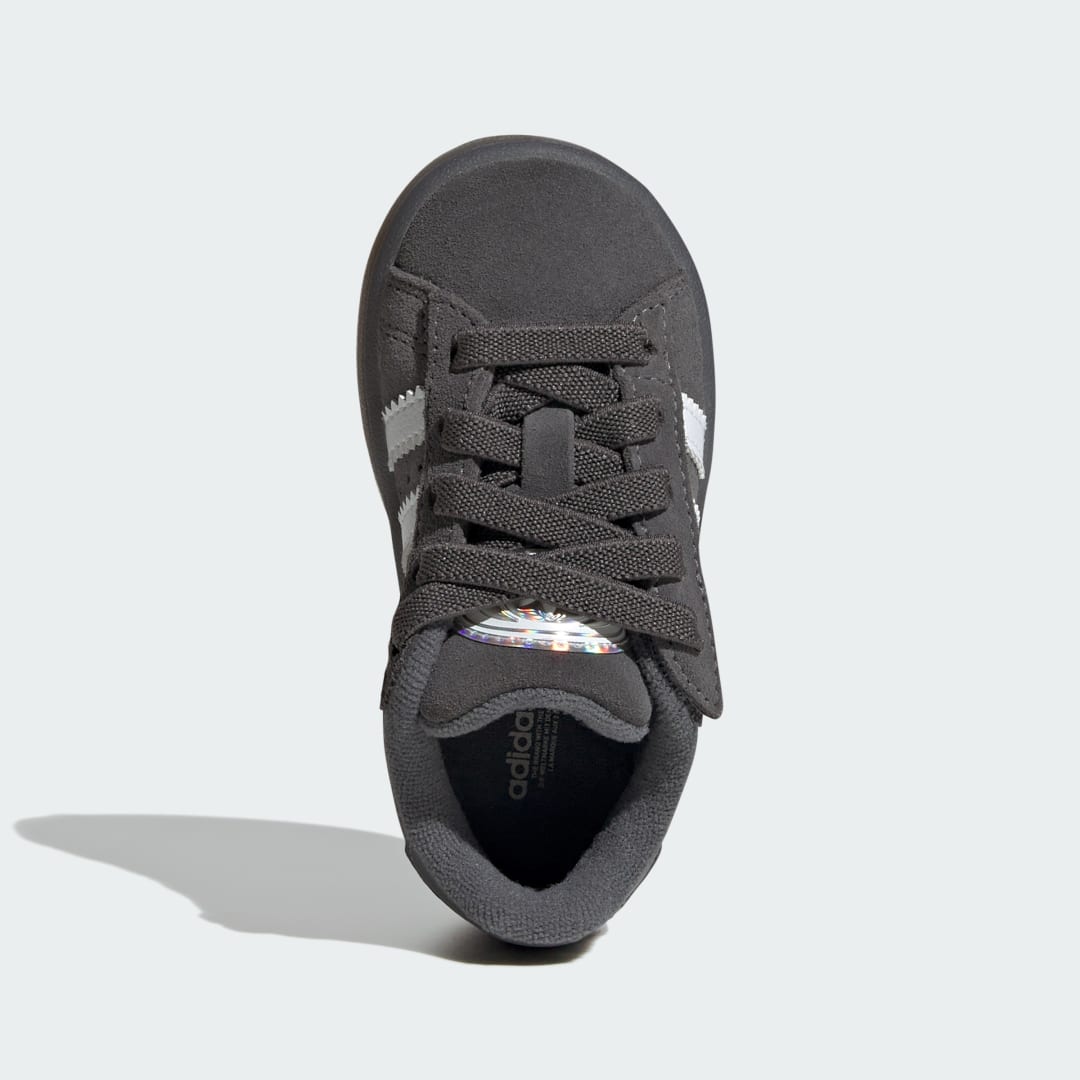 Detalle de adidas Campus 00s con luces LED