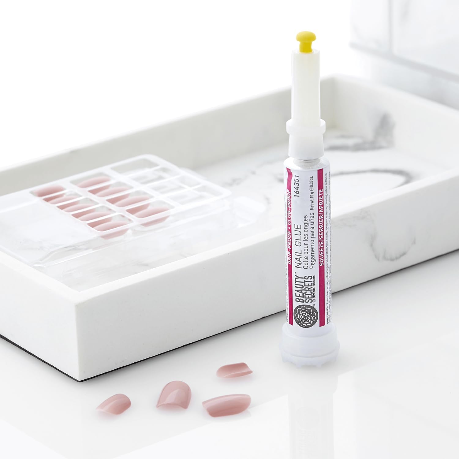 Thumbnail 1 de Beauty Secrets Nail Glue, Drip and Clog Proof