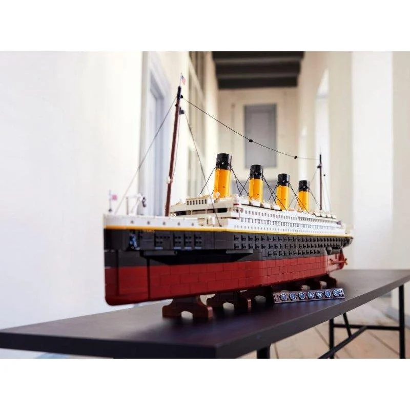 Detalle 2 de Lego Titanic 10294 9090 piezas, maqueta a escala