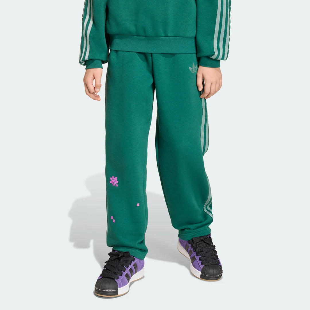 Detalle de Pantalón holgado Adidas Minecraft – Verde