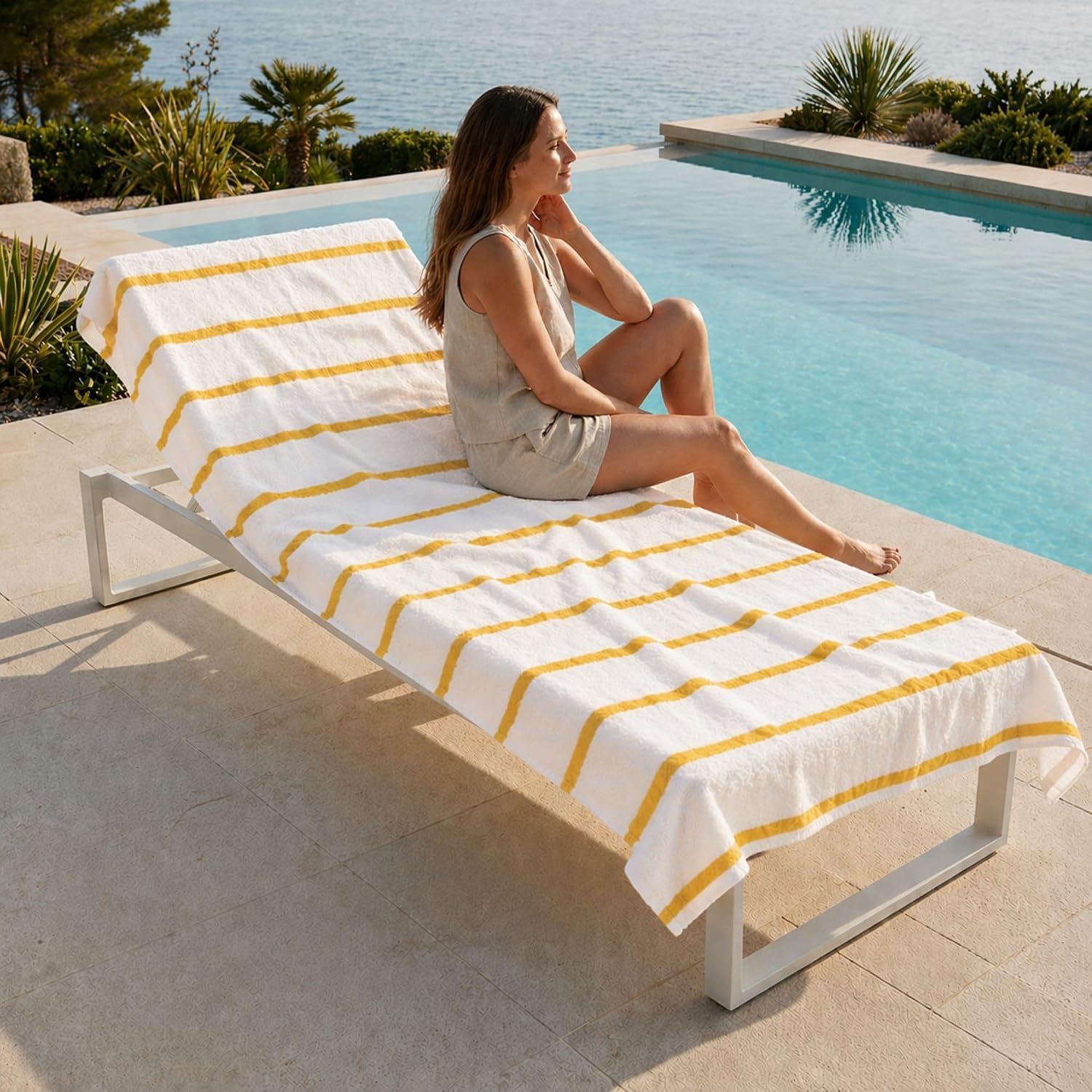 Detalle de Komfortec Serviette de Plage 100 x 180 cm en coton à rayures – grand drap de bain, douceur absorbante