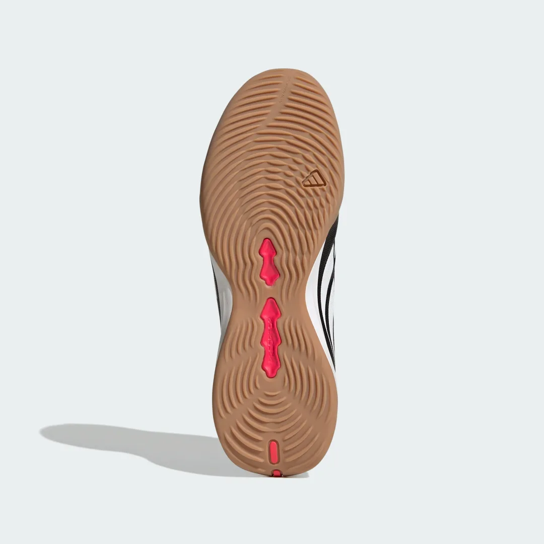 Detalle de Predator League Indoor: Zapatilla de fútbol con lengüeta plegable de Adidas