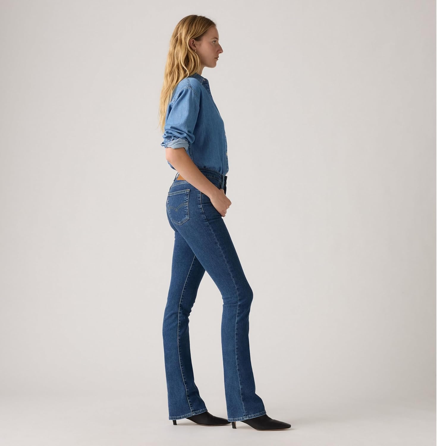Detalle de Levi's 725 High Rise Bootcut Jeans Mujer, Explosión Triangular 30W/30L