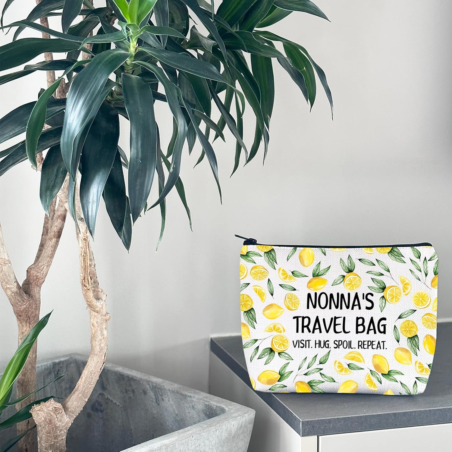 Thumbnail 2 de Nonna Makeup Bag: Marbled Canvas Organiser for Everyday Essentials