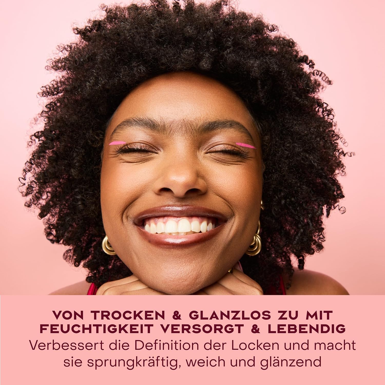 Detalle 2 de Shea Moisture Coconut & Hibiscus Curl Enhancing Smoothie (326 ml) – Lockencreme für definierte, glänzende Locken
