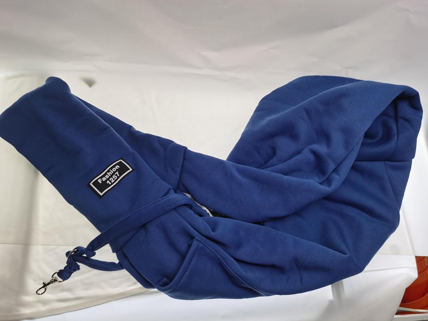 Detalle de CYBERNOVA Small Pet Sling Carrier for 3-15lbs: Hand-Free Travel for Cats and Dogs (Blue)