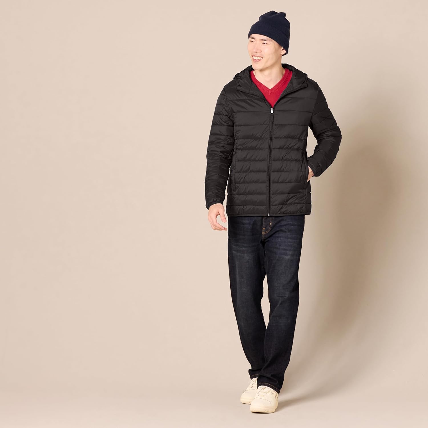 Thumbnail 4 de Amazon Essentials Men's Lightweight Water-Resistant Packable Hooded Puffer Jacket