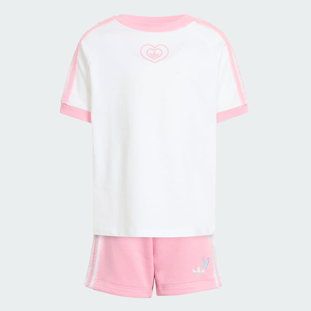Detalle 2 de Conjunto de camiseta y pantalón corto Adidas Disney — comodidad y estilo para fans en casa y al aire libre