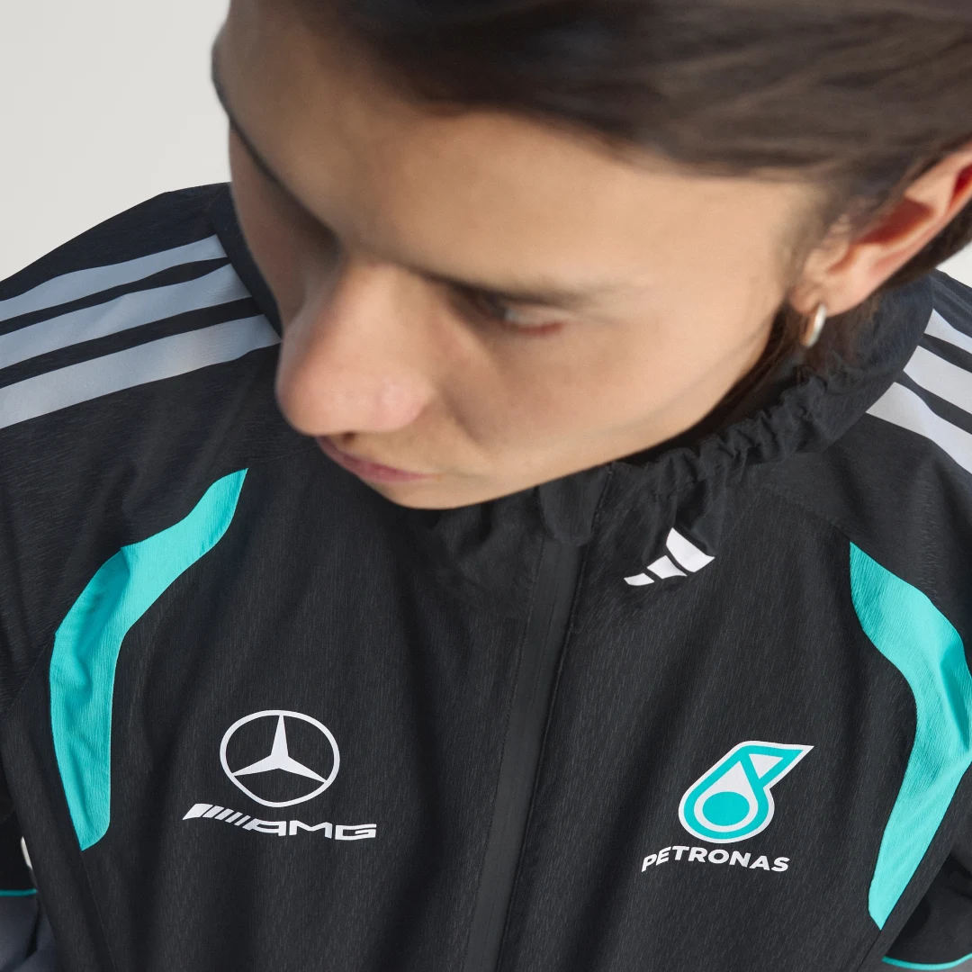 Thumbnail 2 de Chubasquero Equipo de Mecánica Mercedes - AMG Petronas Formula 1 Team de Adidas