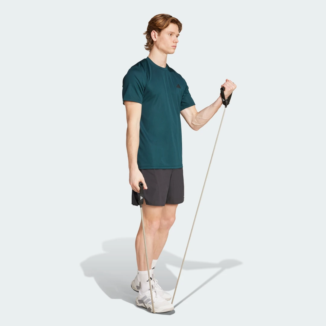 Detalle de Camiseta Train Essentials Training de Adidas — verde, para entrenos diarios