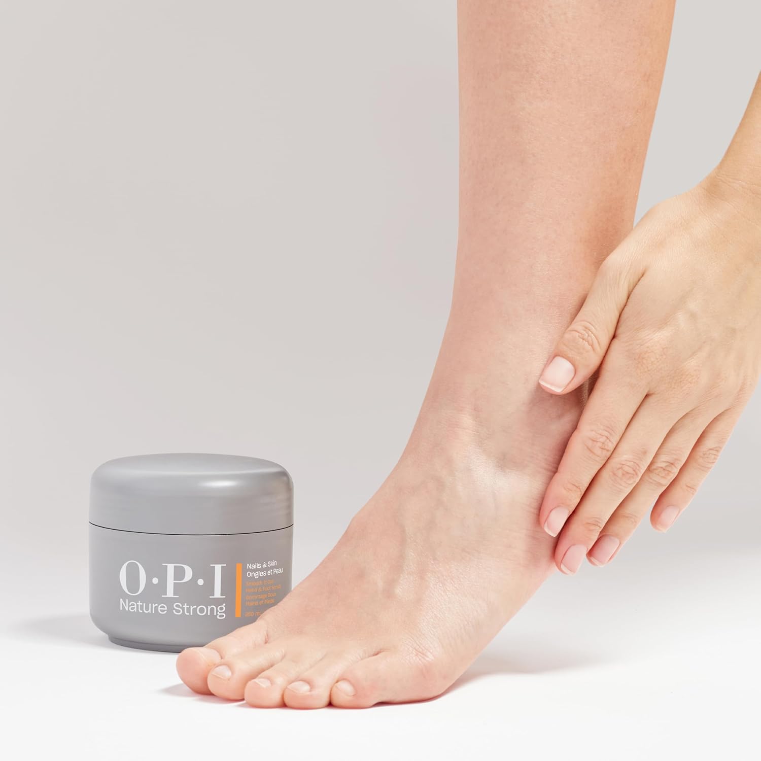 Thumbnail 2 de OPI Nature Strong Skincare Shea Butter Moisturizer Sea Salt Scrub & Tea Tree Oil Foot Treatment