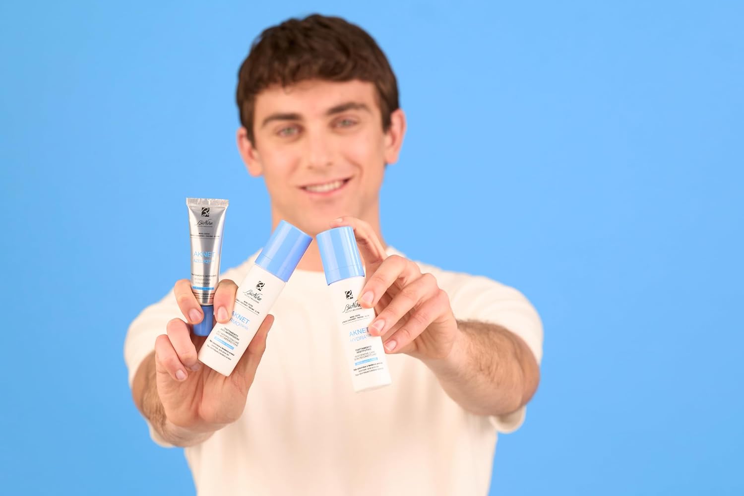 Thumbnail 2 de Bionike Aknet Azelike Plus Trattamento Viso 30 ml Acido Azelaico