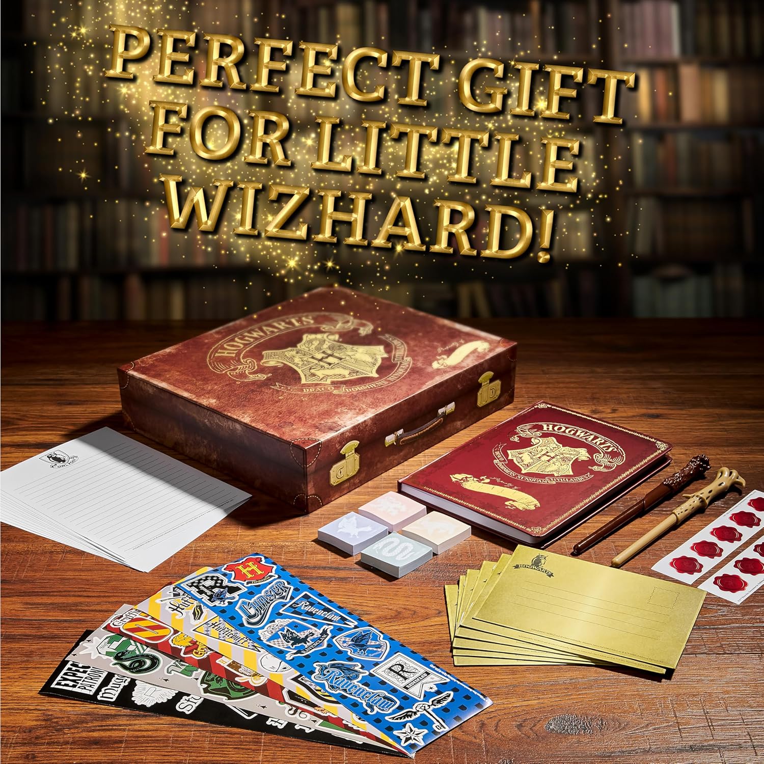 Thumbnail 4 de Harry Potter Stationery Set with Wand Pens, Notebook, Stickers, and Keepsake Box