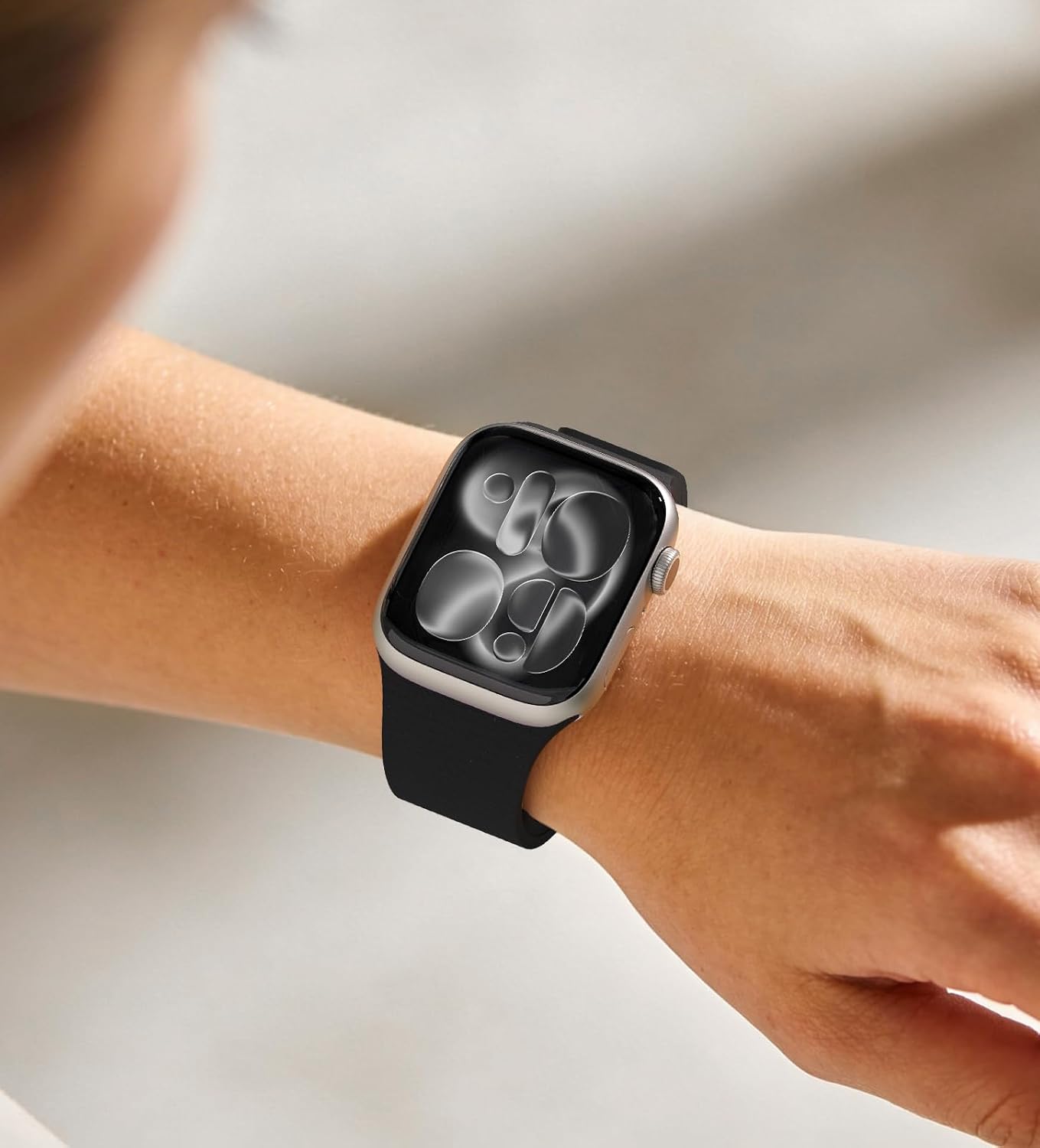 Thumbnail 1 de Magnetic Silicone Band for Apple Watch (42mm–38mm) with Strong Magnetic Clasp