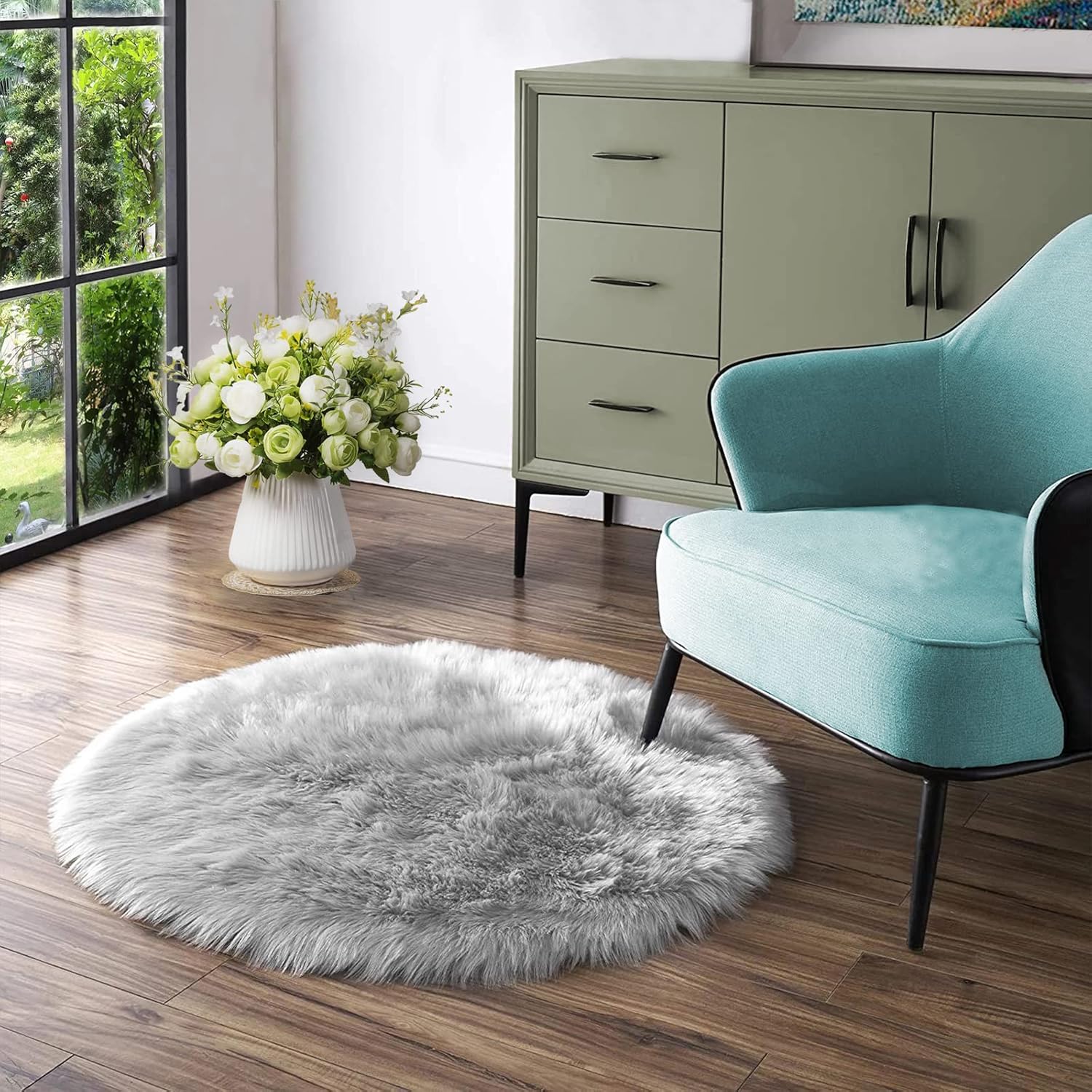 Detalle de Latepis 3ft Round Faux Sheepskin Fur Rug in Grey (Washable, Fluffy Bedroom Rug)