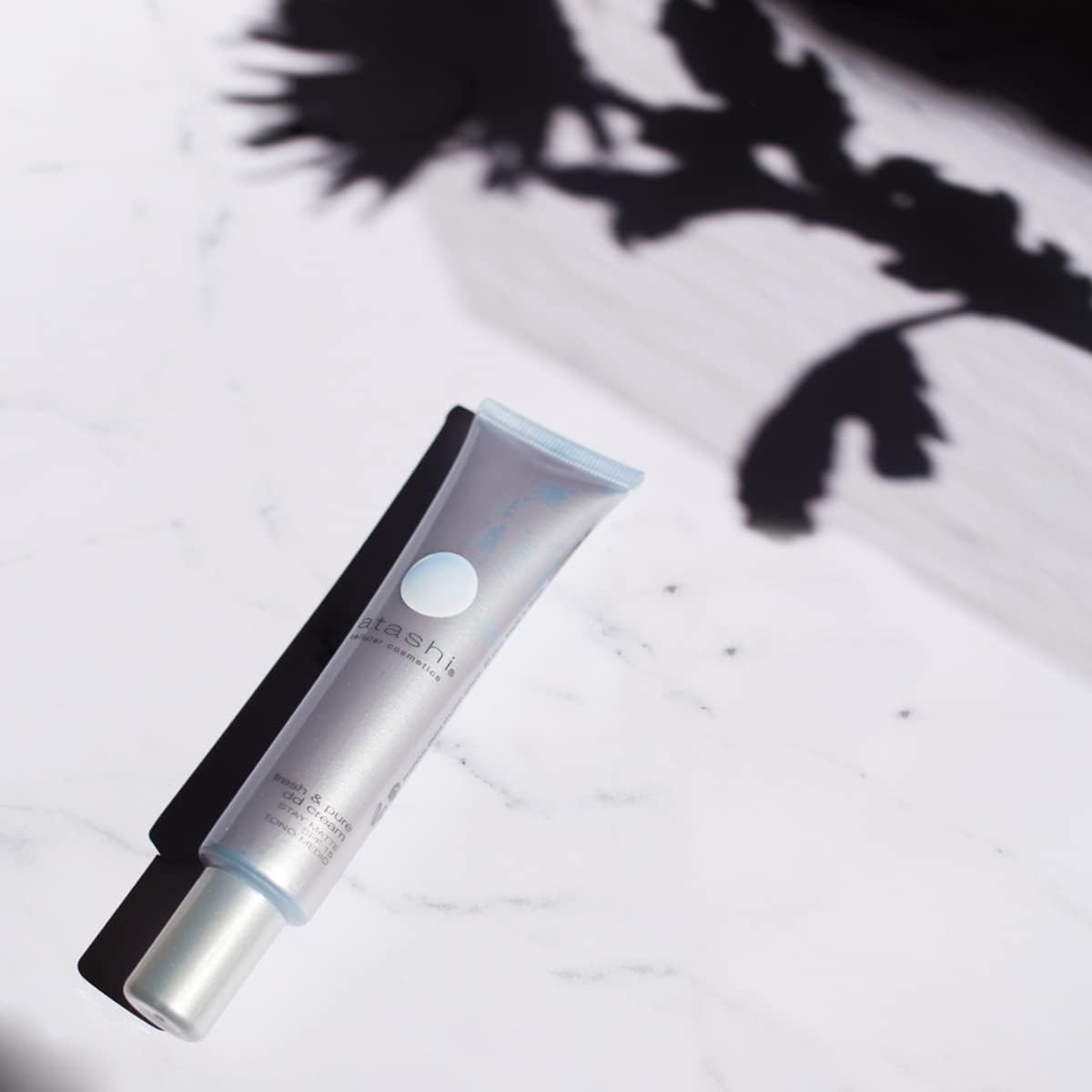 Thumbnail 6 de Atashi DD Crème Stay Matte – Teinte Intense, 40 ml, pour Peaux Mixtes à Grasses