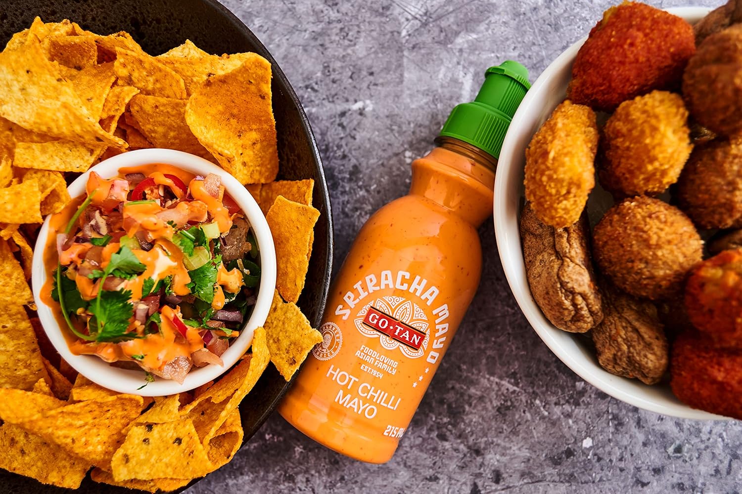 Thumbnail 3 de Go-Tan Sriracha Mayo, Salsa Picante y Cremosa 215 ml🌶️