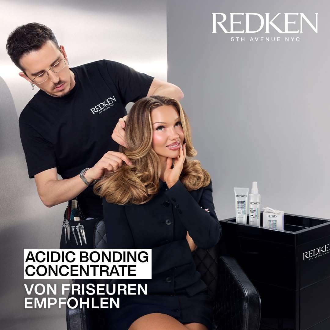 Thumbnail 6 de Redken Acidic Bonding Concentrate Pflegeset: Shampoo + Conditioner (300 ml + 300 ml) gegen Farbverlust