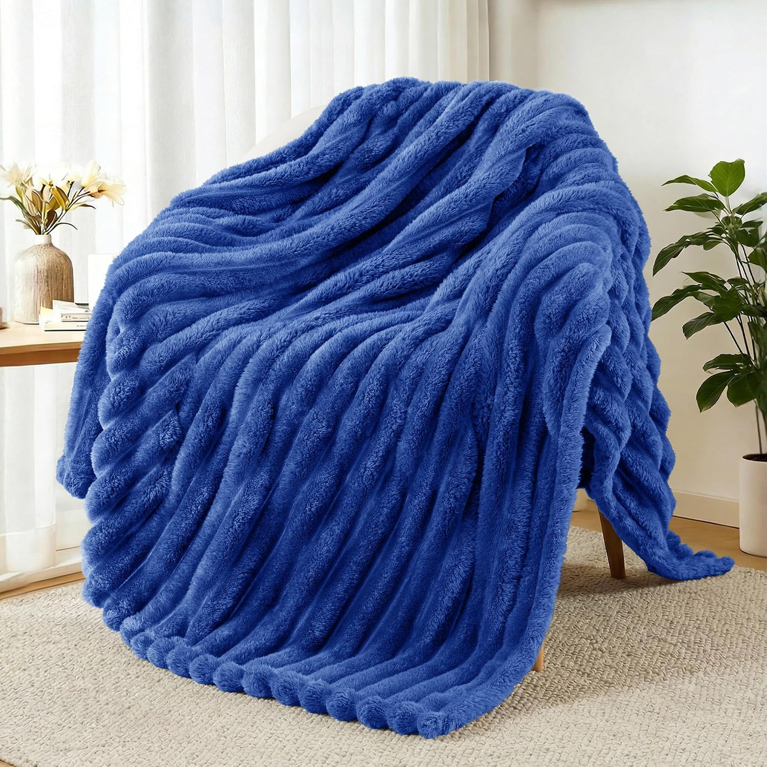 Detalle de Exclusivo Striped Fleece Throw Blanket, 50" x 60