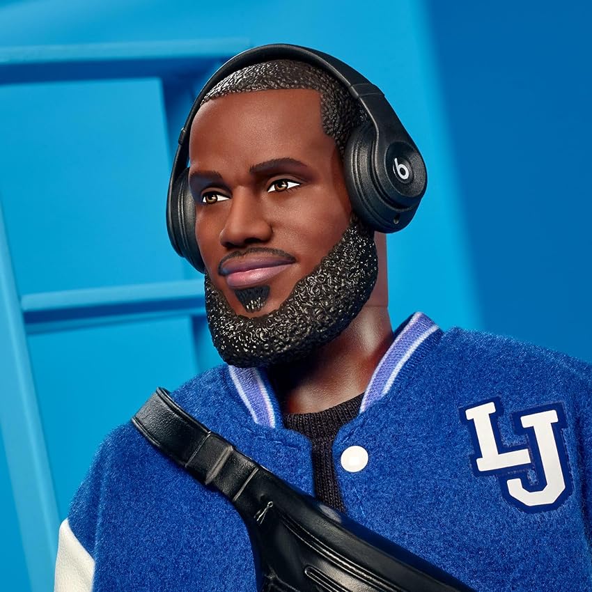 Thumbnail 1 de Barbie Signature Lebron James Muñeco Kenbassadors 🎮 HRM33