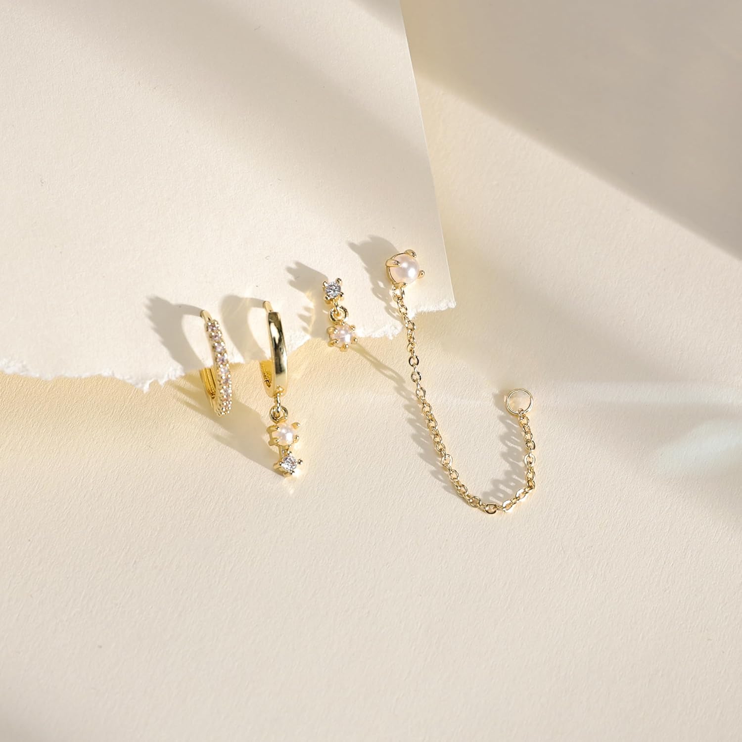 Detalle 2 de SELSHE Hoop Earring Set, 14K Gold-Plated