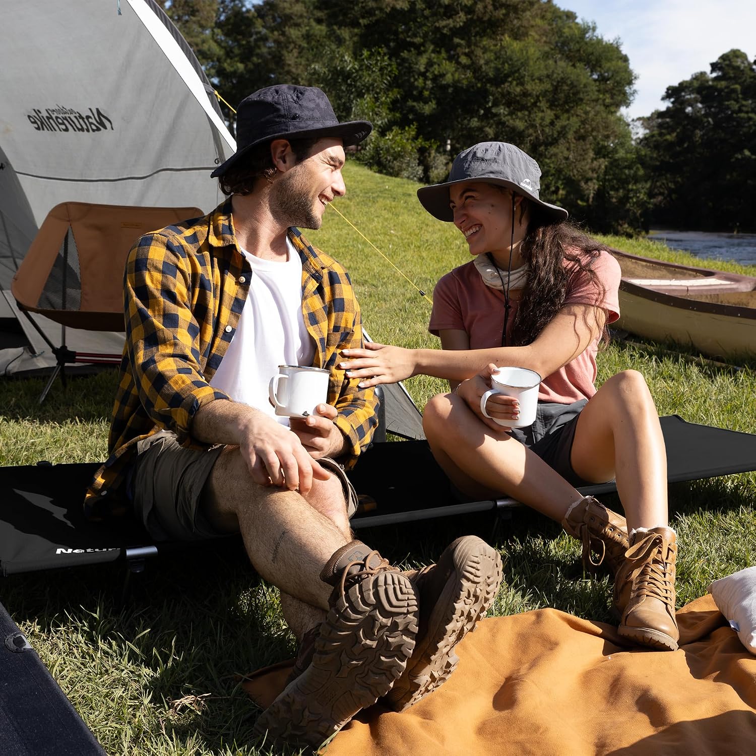 Detalle de Naturehike B09WDH1FN4 campingsäng, hopfällbar med aluminiumram