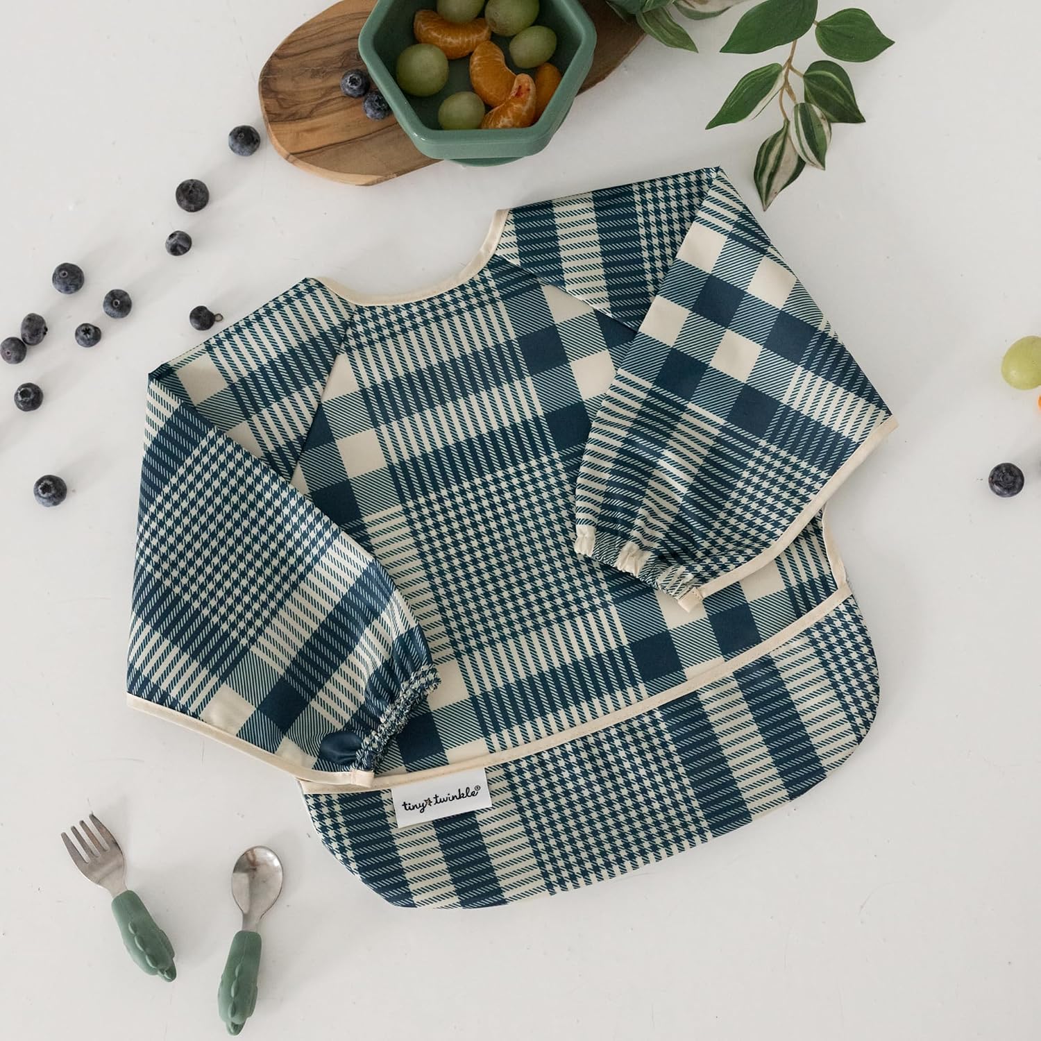Detalle de Tiny Twinkle Long Sleeve Bib, Gingham Small, Waterproof with Crumb Pocket