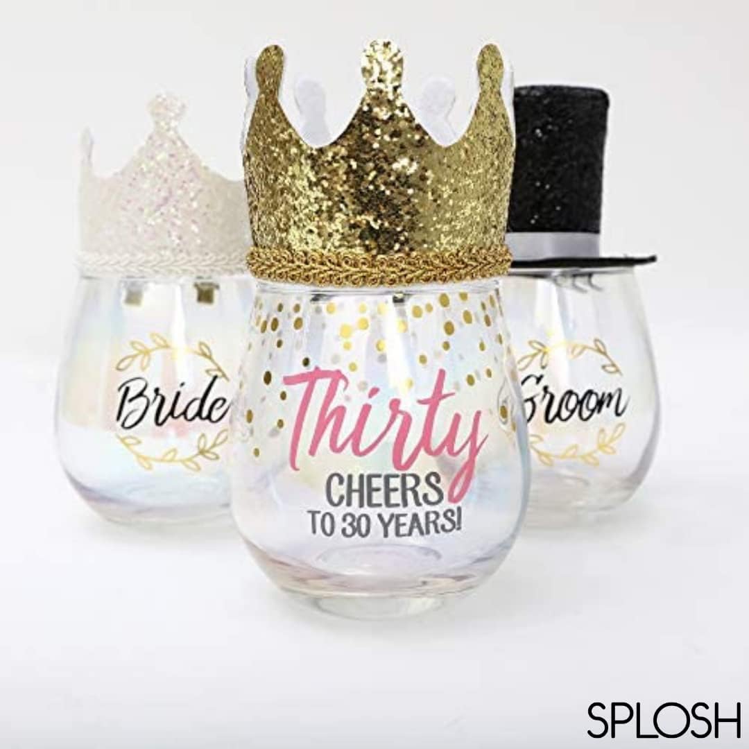 Thumbnail 6 de Splosh Celebration Glass stemless personalised drinking cup (16oz) with wearable party hat