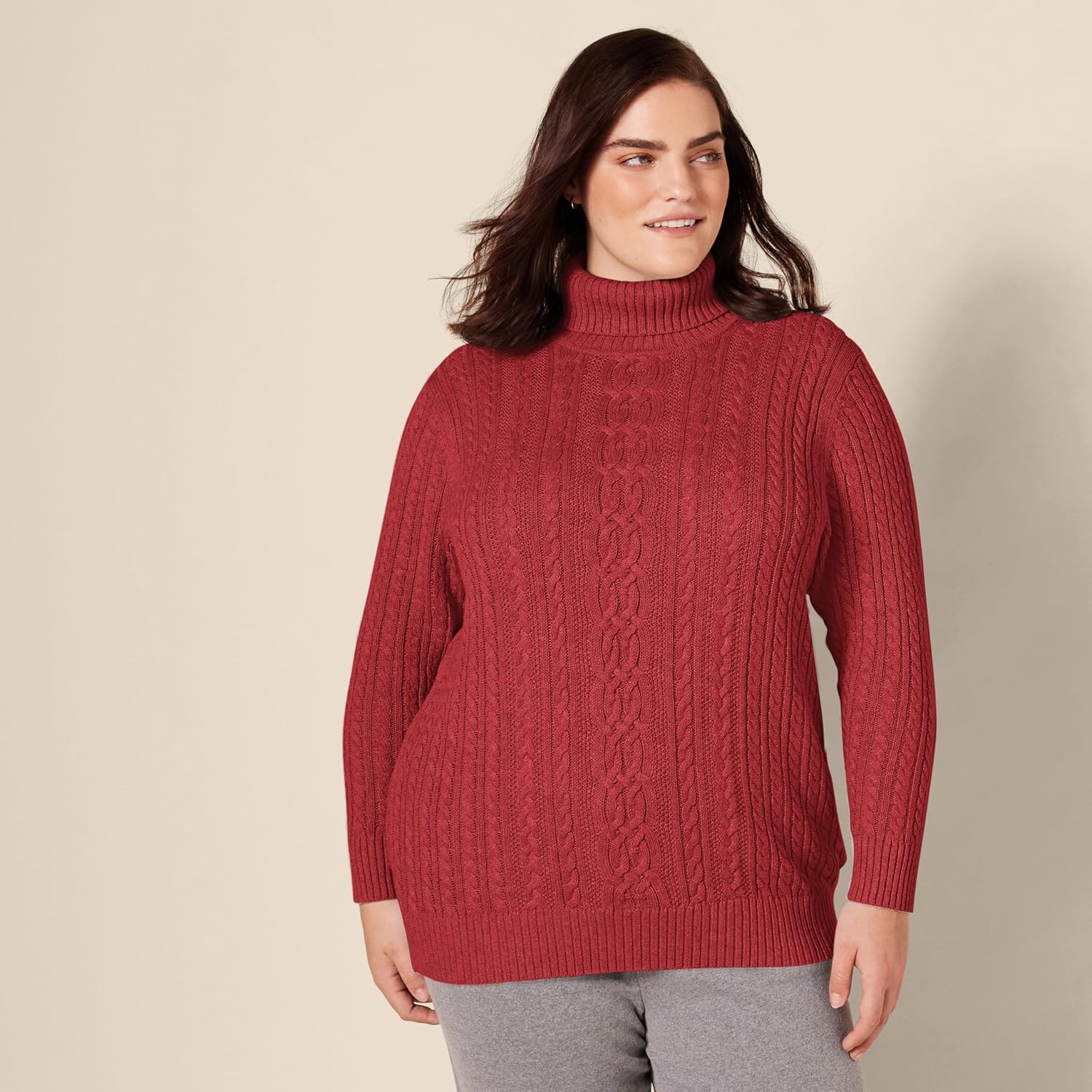 Thumbnail 2 de Amazon Essentials Women’s Cable Knit Turtleneck Jumper (Plus Size)