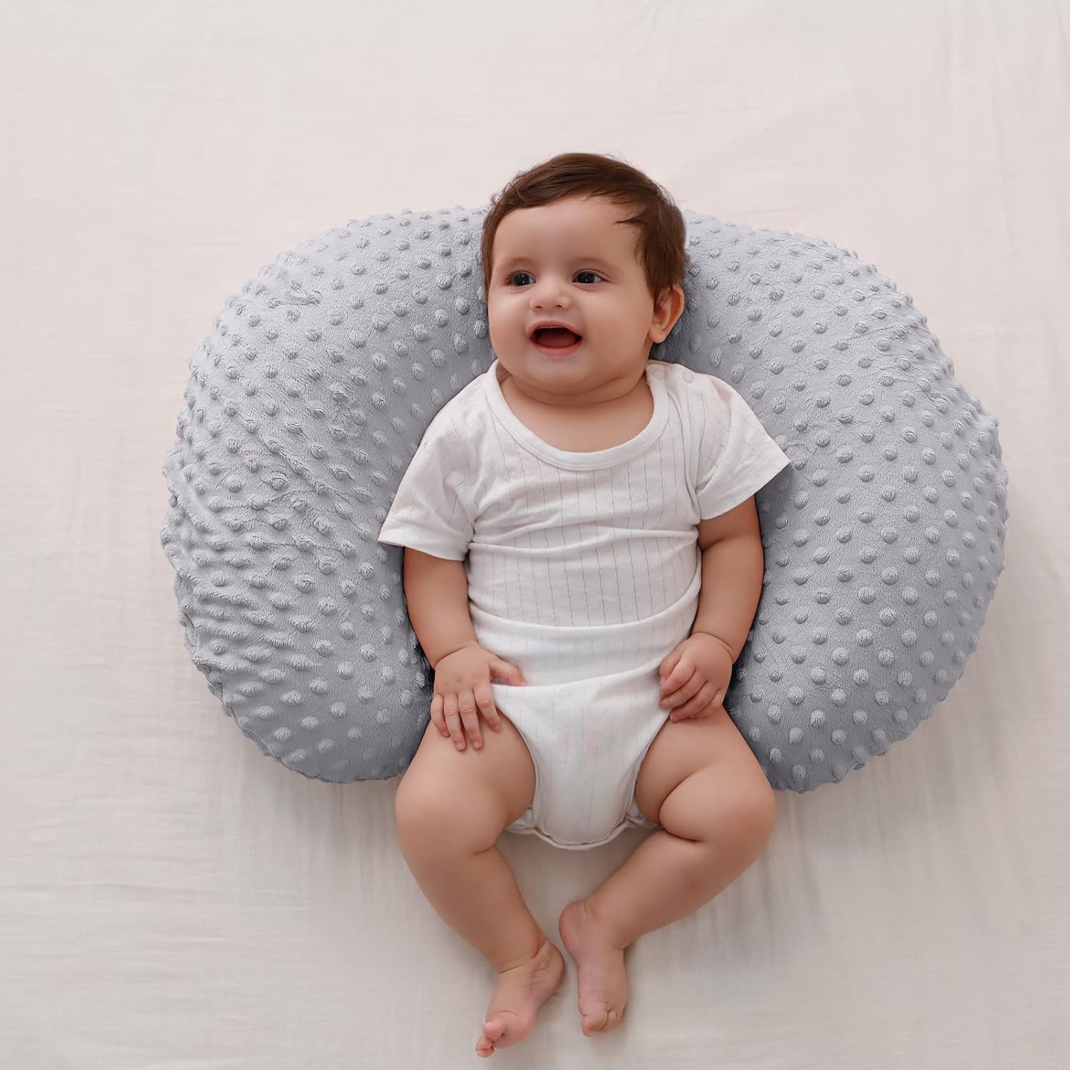 Detalle de QUENESS BABY CNP001 Nursing Pillow with Removable Glacier Gray Cover