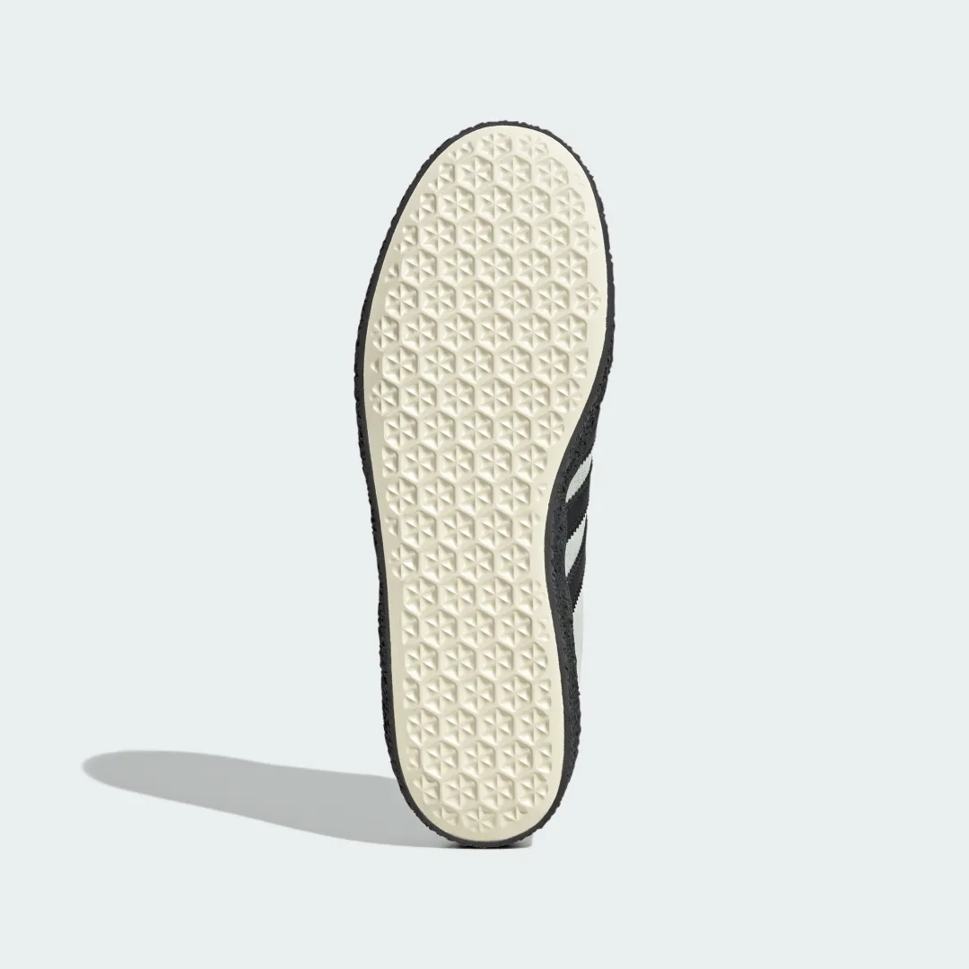 Thumbnail 2 de Zapatilla Montreal RM de Adidas: estilo urbano con comodidad para el día a día