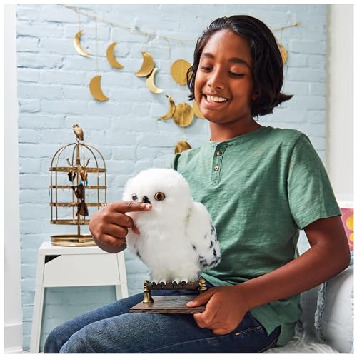Detalle de Wizarding World Harry Potter - Hedwige Peluche Interactive