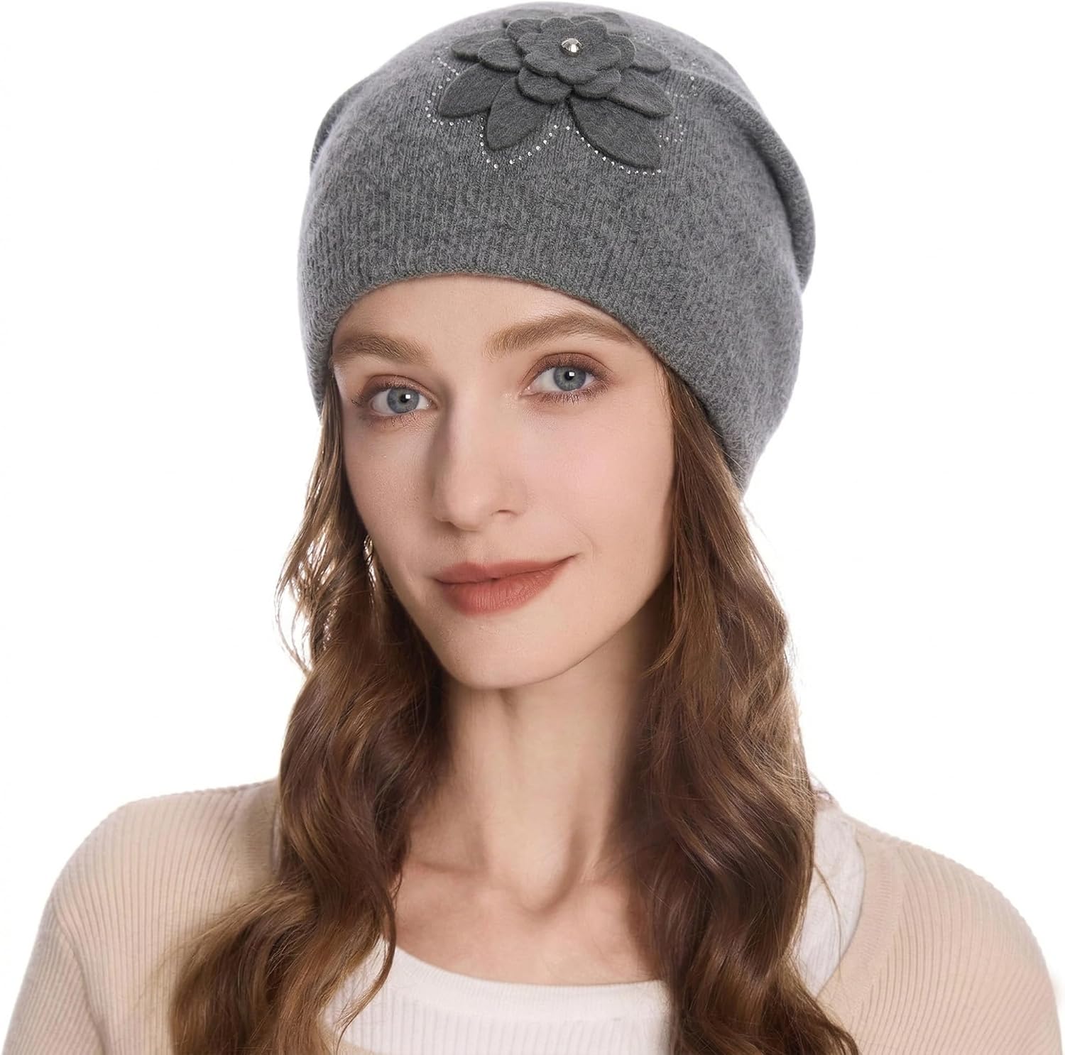 Thumbnail 6 de ZLYC Damen Strickmütze doppellagig mit Blumenmuster und Strass-Akzenten