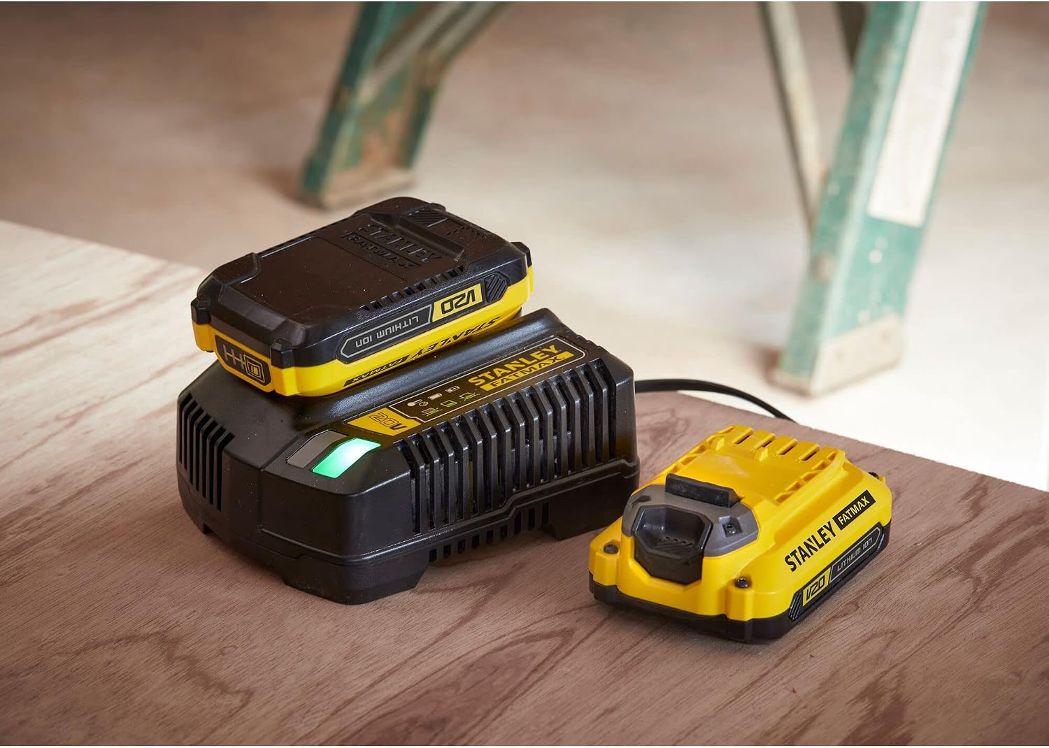 Detalle de Stanley FatMax SFMCB14 Schnell‑Ladegerät 4A
