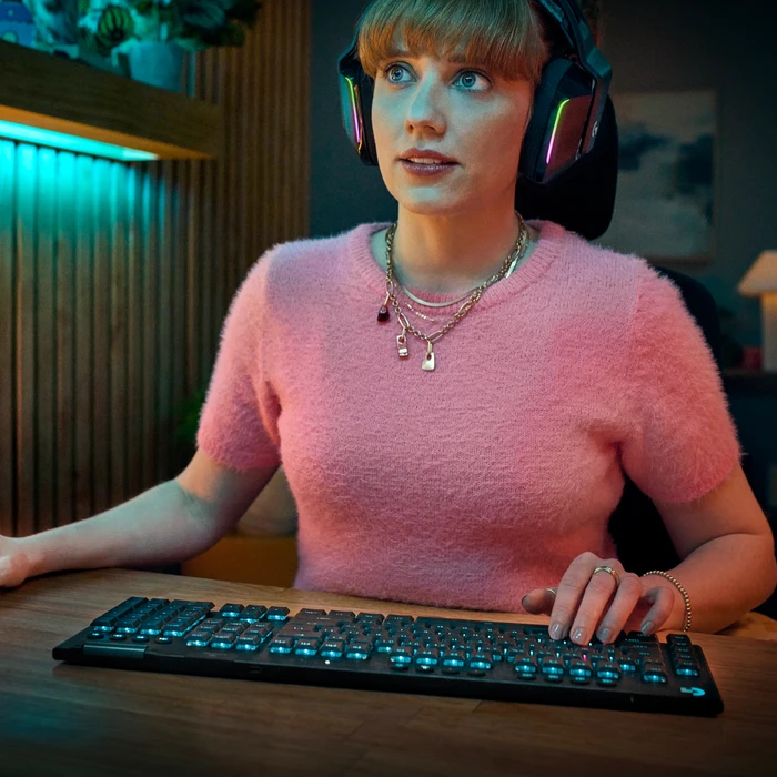 Detalle de Logitech G915 X Lightspeed Wireless Gaming-Tastatur Qwertz Schwarz – GL Tactile, kabellos