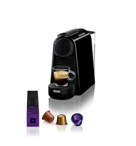 Detalle de Nespresso Essenza Mini EN85.B di DeLonghi: compatta ed elegante, pronta per espresso a casa
