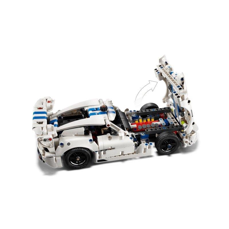 Detalle de LEGO Technic Deportivo Dodge Viper GTS-R (42234) – 805 piezas
