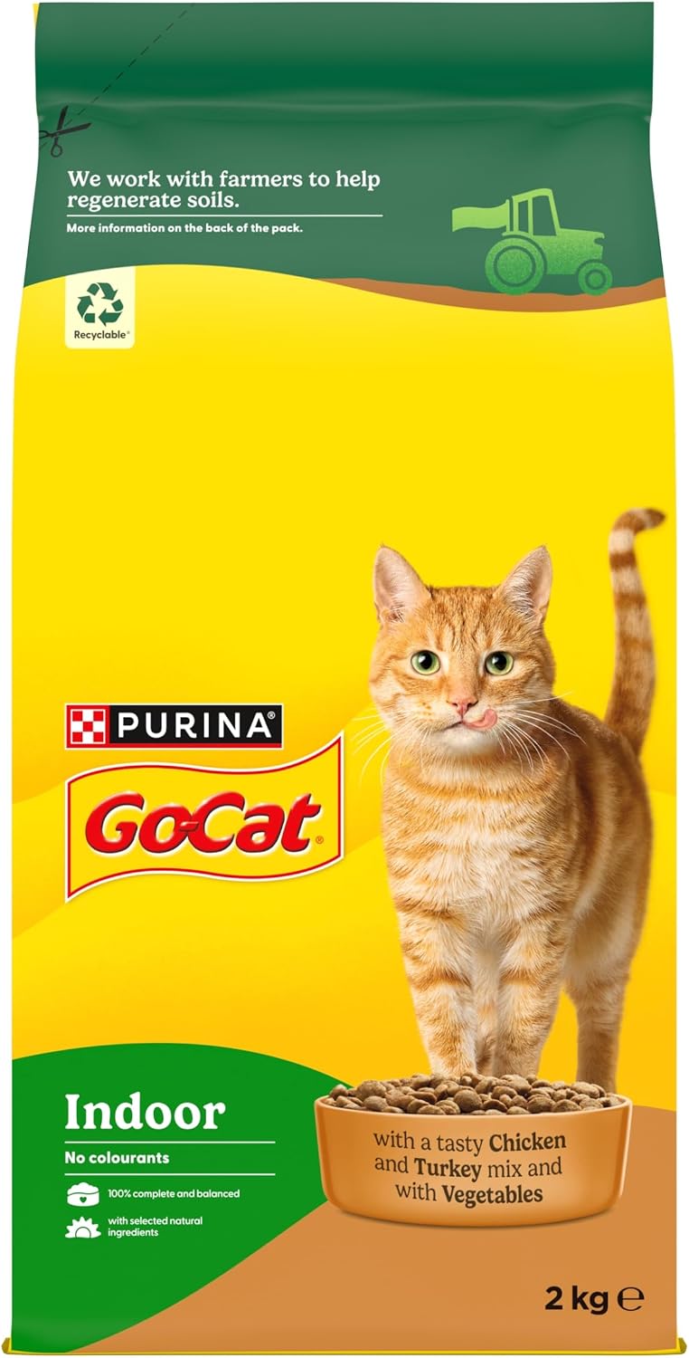 Thumbnail 1 de Go-Cat Adult Dry Cat Food Chicken and Duck 10kg Pack – a practical choice for daily feline nourishment