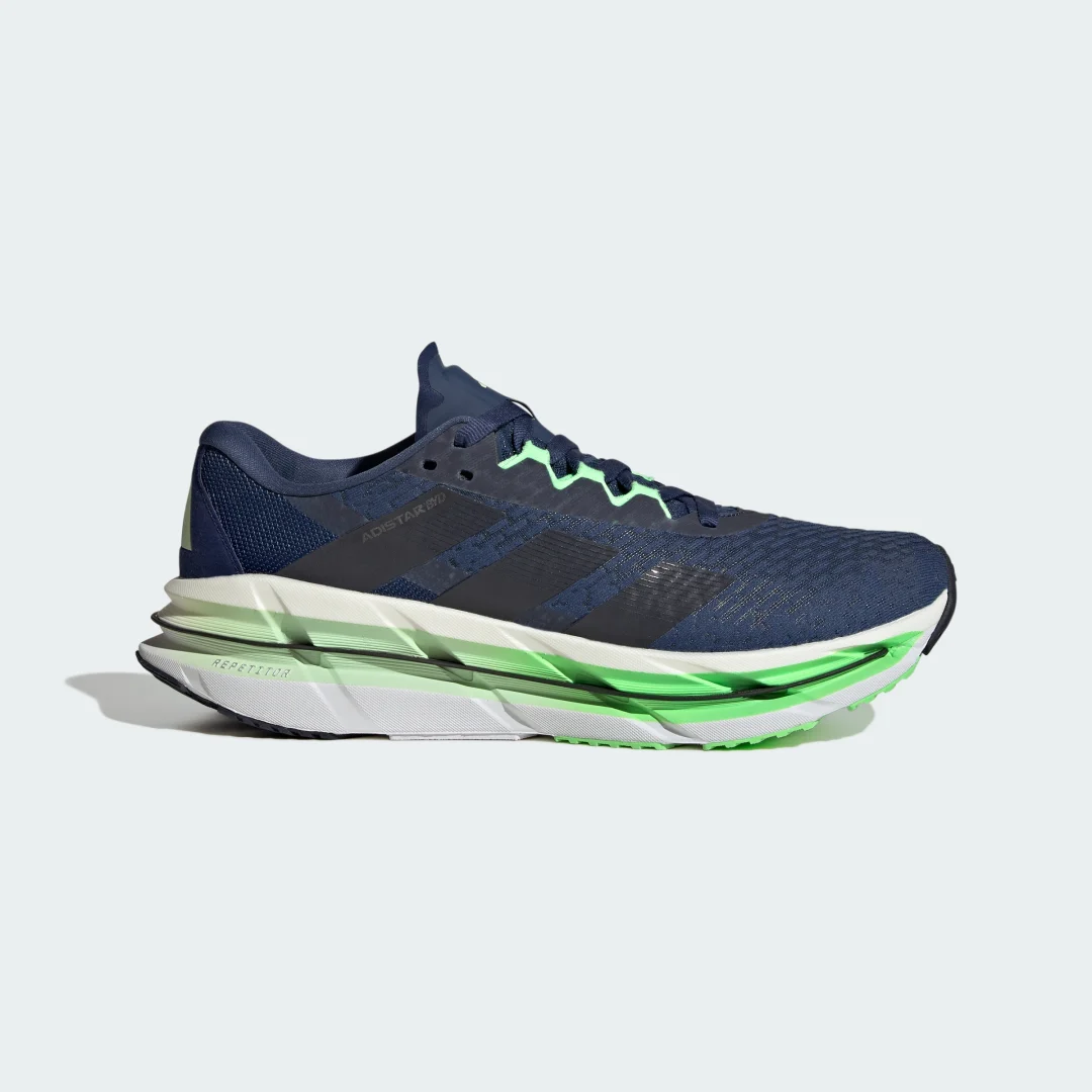 Detalle de Adistar Byd de Adidas: Zapatilla de running azul para entrenos diarios