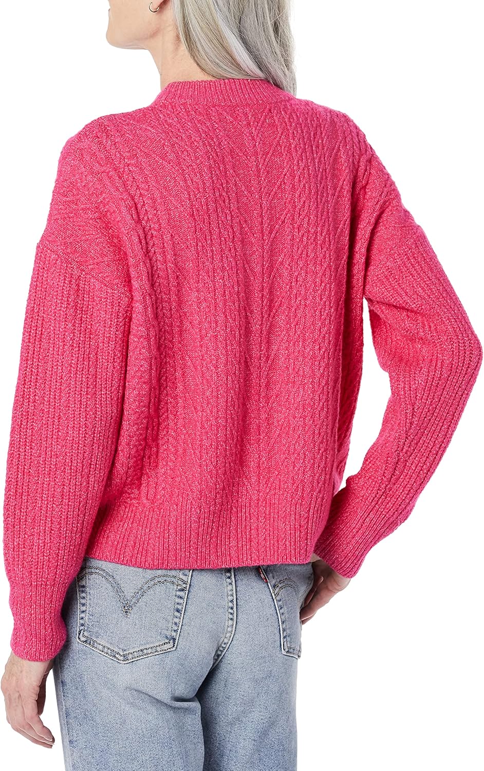 Thumbnail 1 de Amazon Essentials Women's Soft-Touch Modern Cable Crewneck Sweater (Plus Size)