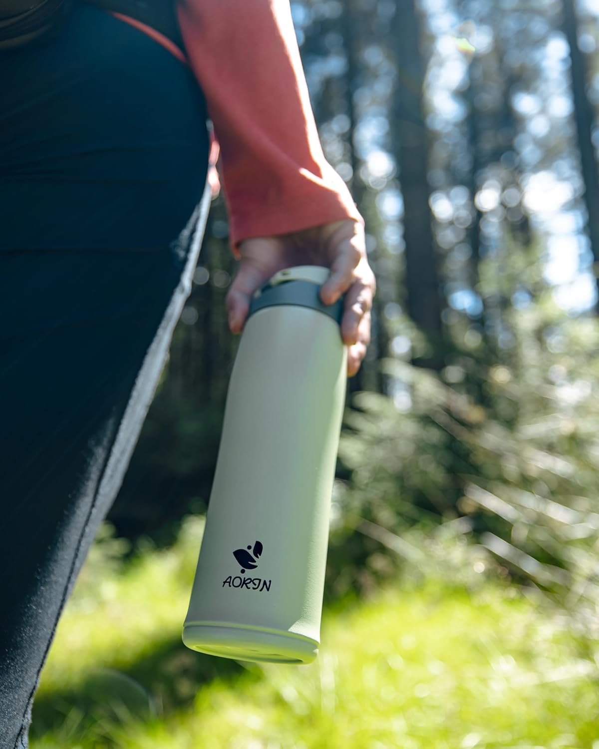 Thumbnail 5 de AORIN borraccia termica in acciaio inox 18/8 da 750 ml per bambini (senza BPA) con tappo a un solo tocco e 2 coperchi