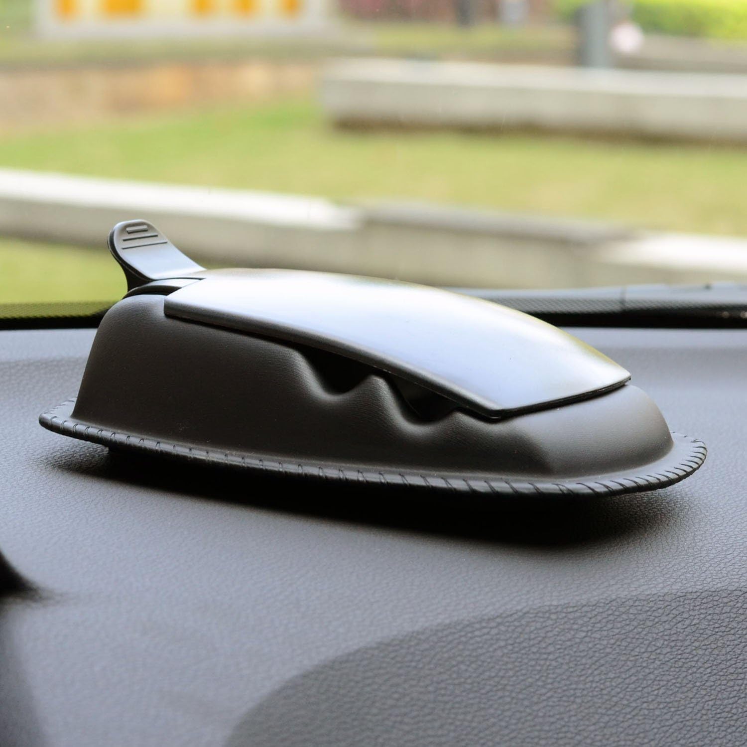 Detalle de APPS2Car GPS-Halterung mit Armaturenbrett-Pinze und Beanbag-Basis – für Garmin Nuvi, TomTom, Magellan & Smartphones bis ca. 6 Zoll