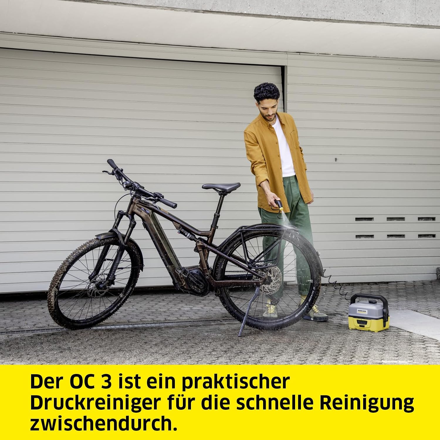 Thumbnail 1 de Kärcher Mobile Outdoor Cleaner OC 3 Adventure Box – mobiler Niederdruckreiniger mit 4- l Wassertank und Lithium-Ionen-Akku