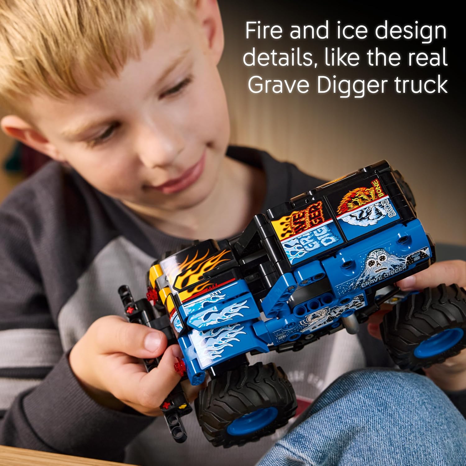 Detalle de LEGO Technic Monster Jam Grave Digger 42219