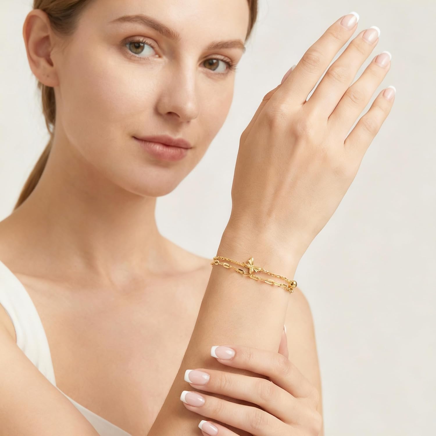 Detalle de XOEMEL Armband Silber 925 für Damen mit Schmetterlings-Design, Rosegold & Perlen, verstellbares Layered Armband