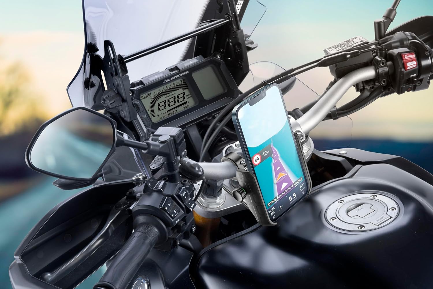 Thumbnail 4 de Interphone Crab Support: Support pour Smartphone sur Guidon de Moto avec Charge sans Fil 15 W Qi et USB-C Quick Charge
