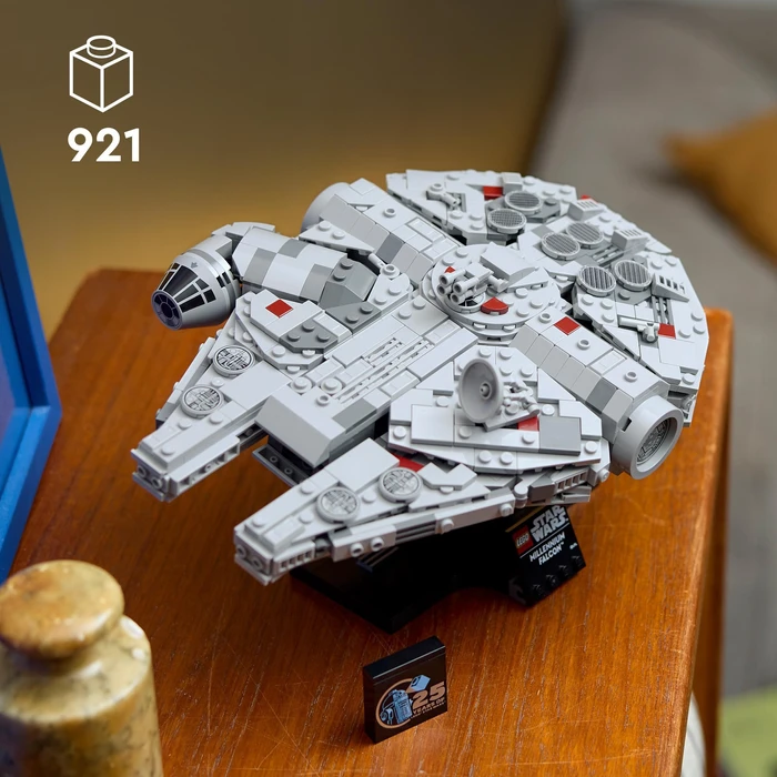 Detalle de LEGO Star Wars Millennium Falke 75375 – detailgetreuer UCS-Style Nachbau für erwachsene Sammler