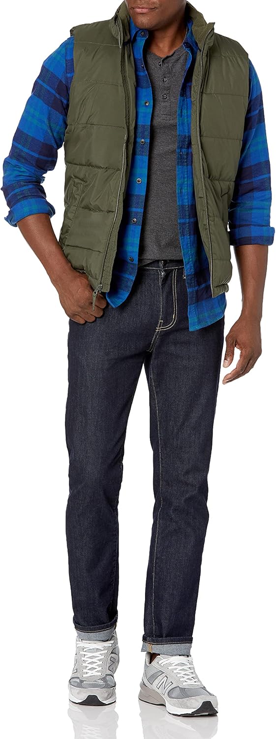 Thumbnail 3 de Amazon Essentials Men's Mid-weight Fleece-Lined Insulated Puffer Vest